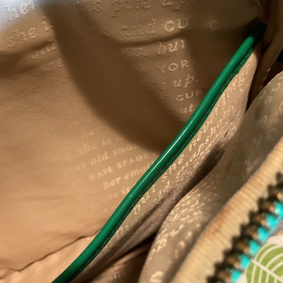 Kate Spade New York crossbody Purse EUC - Picture 10 of 14